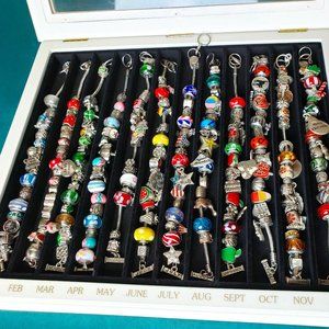 Vintage Willabee & Ward 12 bracelet monthly themed